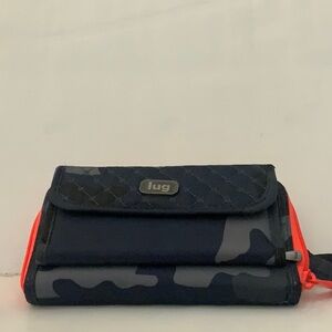 Lug-EUC-Kick flip nylon crossbody/shoulder bag/ Approx. 4.5”x7.5”-Retail 72